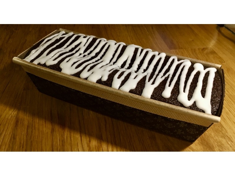 Sticky Black Gingerbread Large