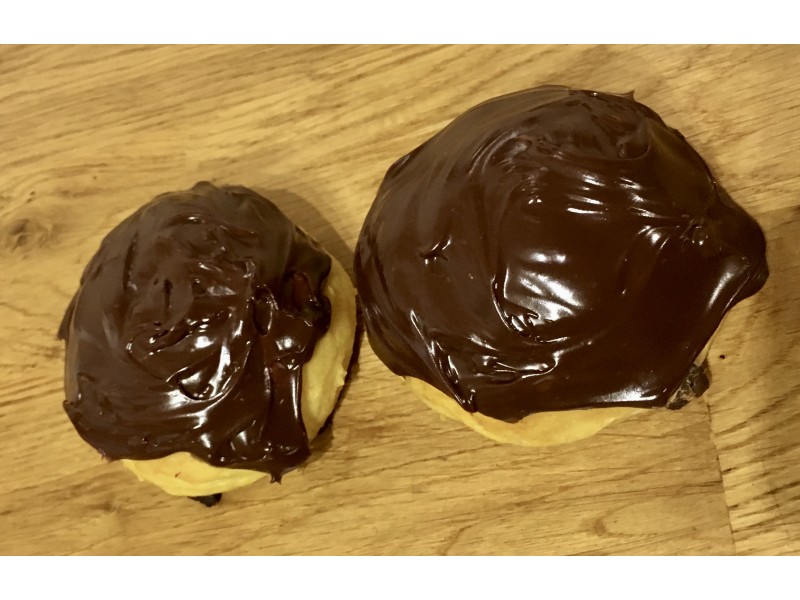 2 Chocolate Orange Pumpkin Buns 2 Chocolate Orange Pumpkin Buns